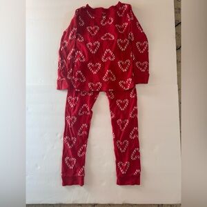 Deal 2 for $10!Carter's size 7 Candy Cane Heart Pajama Set. GUC